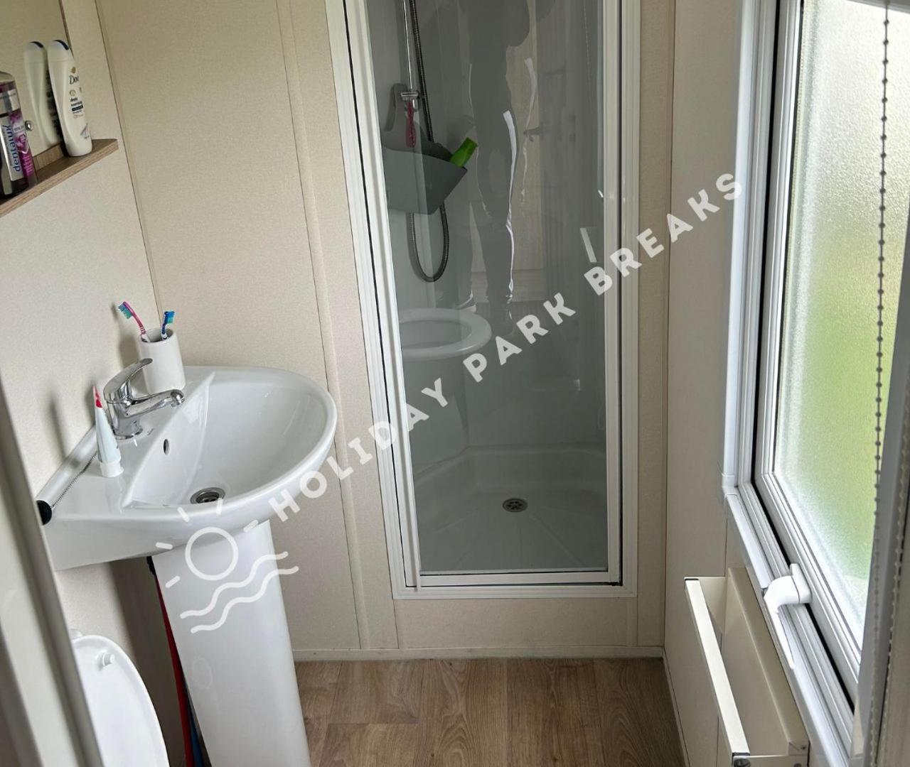 Вілла Bronze 2 Bed Селсі Екстер'єр фото
